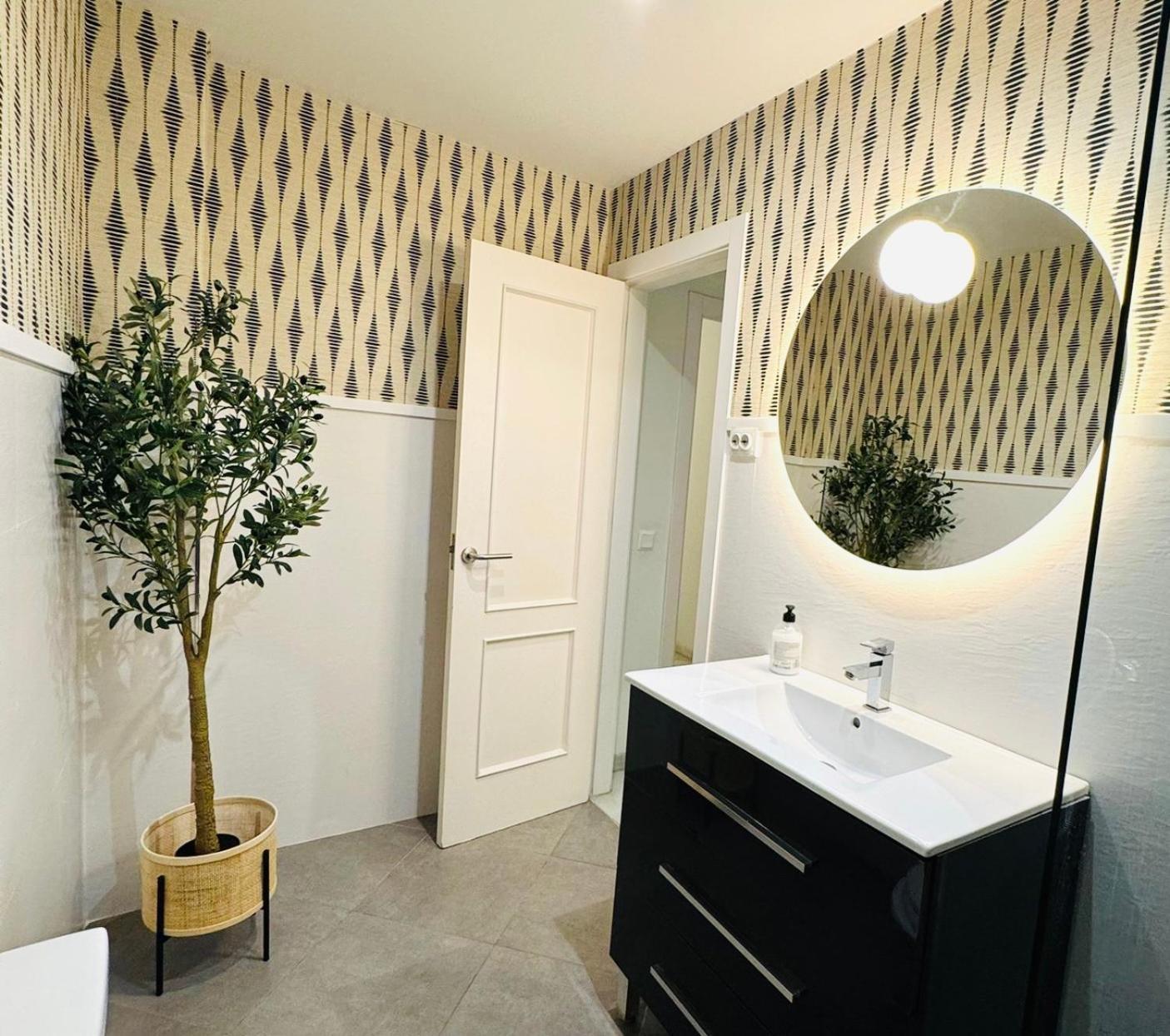 Nuevo Cathedral Deluxe Apartment Sinesedesignhomes Malaga Exterior photo