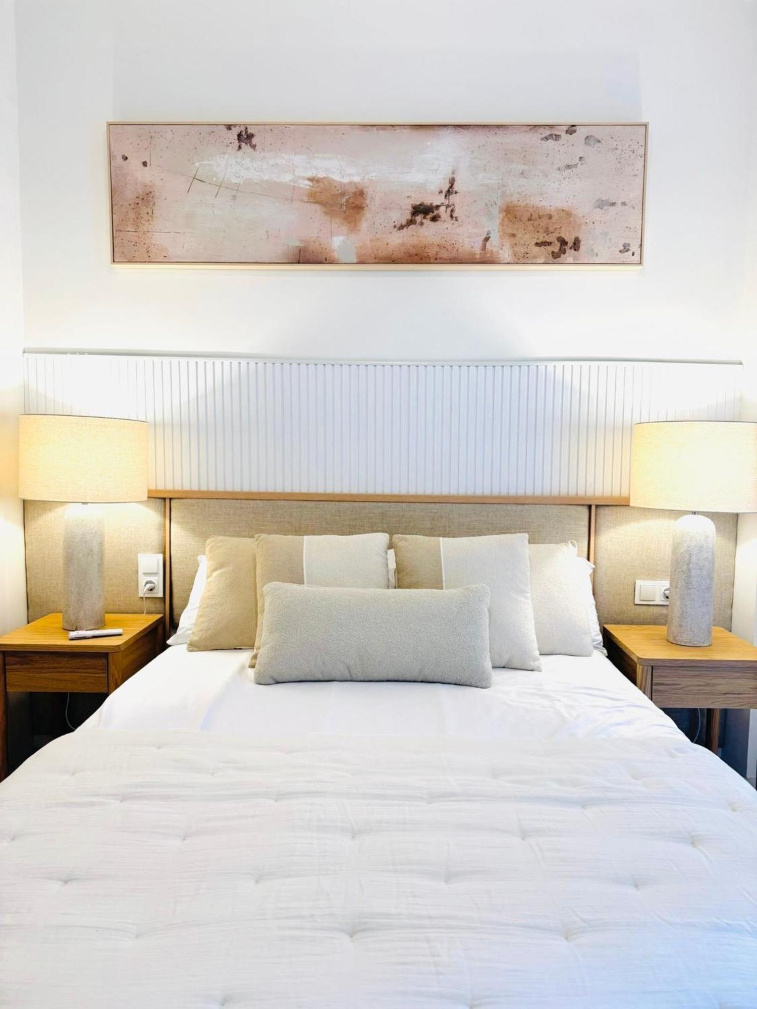 Nuevo Cathedral Deluxe Apartment Sinesedesignhomes Malaga Exterior photo